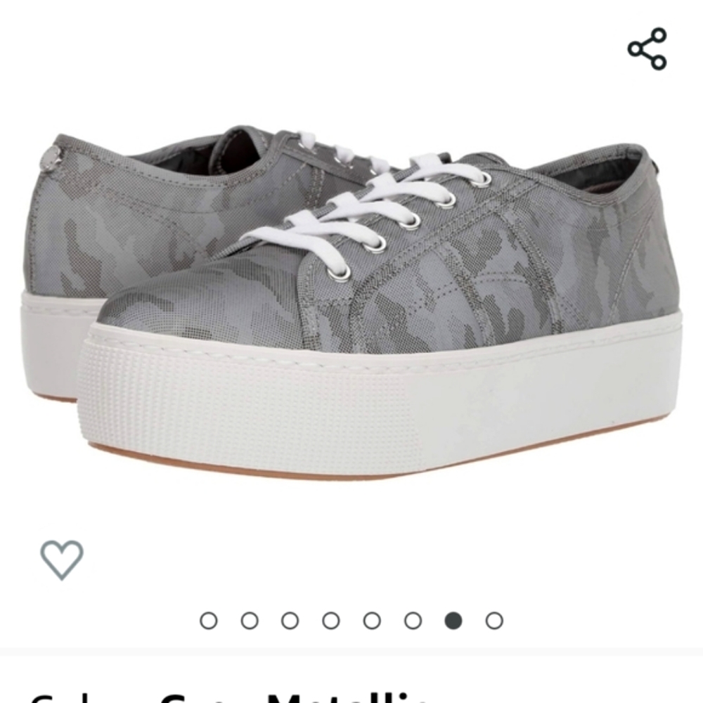 Steve Madden Emmi Platform Sneakers. Size 8